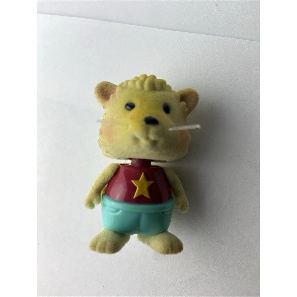 Li'l Woodzeez Huey Hedgehog Blind Bag Acorns Little BobbleHead Animals Series 2